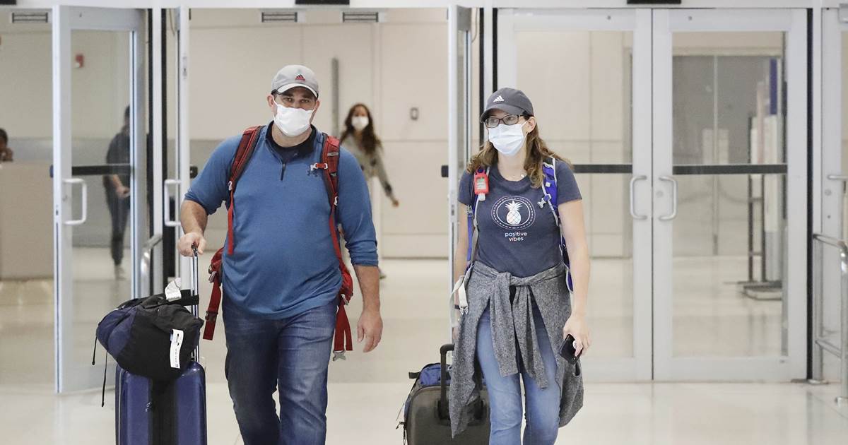 Thousands of Americans stuck overseas, struggling to get home during coronavirus pandemic