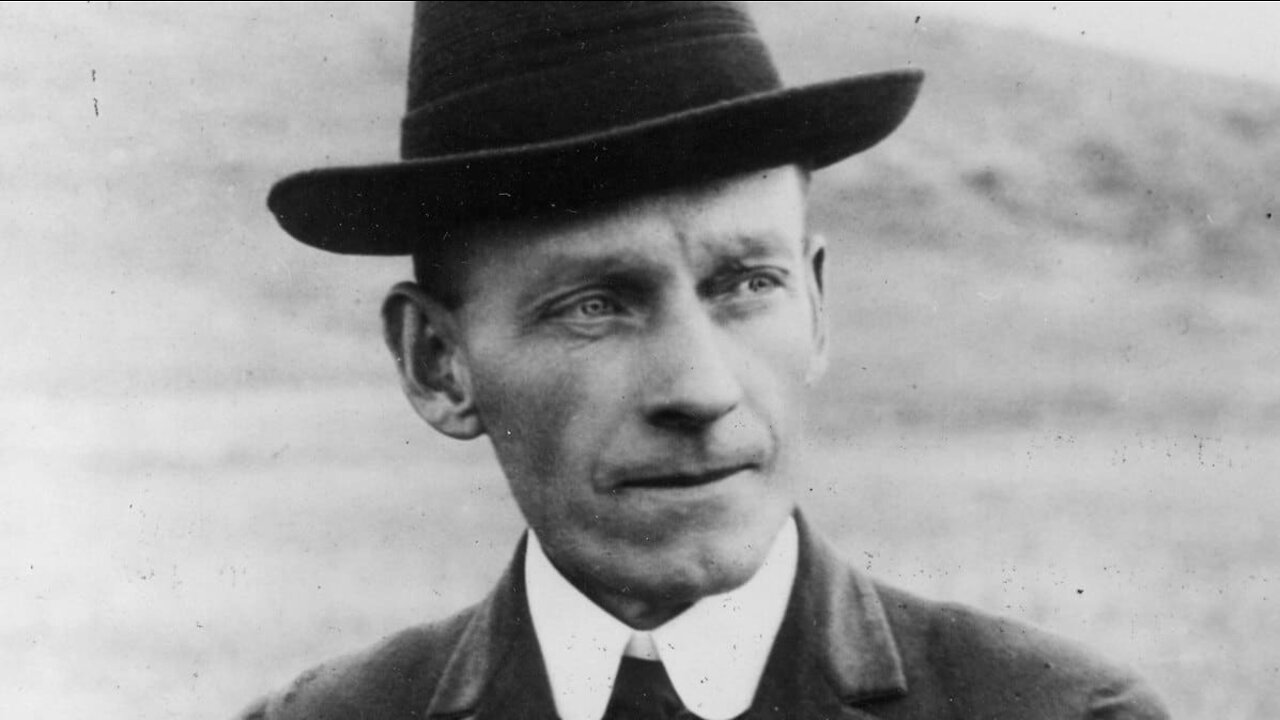 1915 - Charles Hatfield -