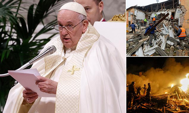 Pope warns he has seen 'omens of even greater destruction and desolation' for mankind | Daily Mail Online